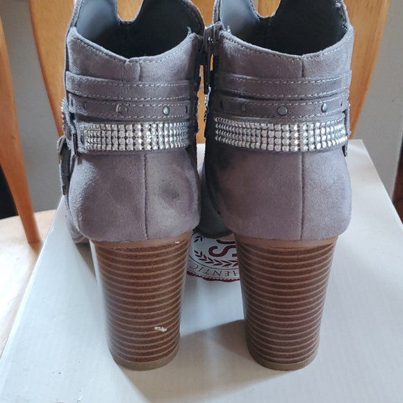 SO heeled open toed booties - Picture 4 of 8